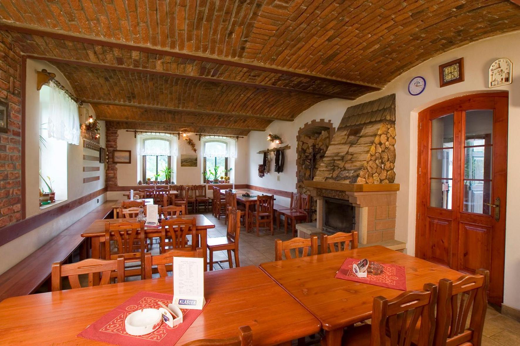 Pension U Mojmira Rokytnice nad Jizerou Buitenkant foto