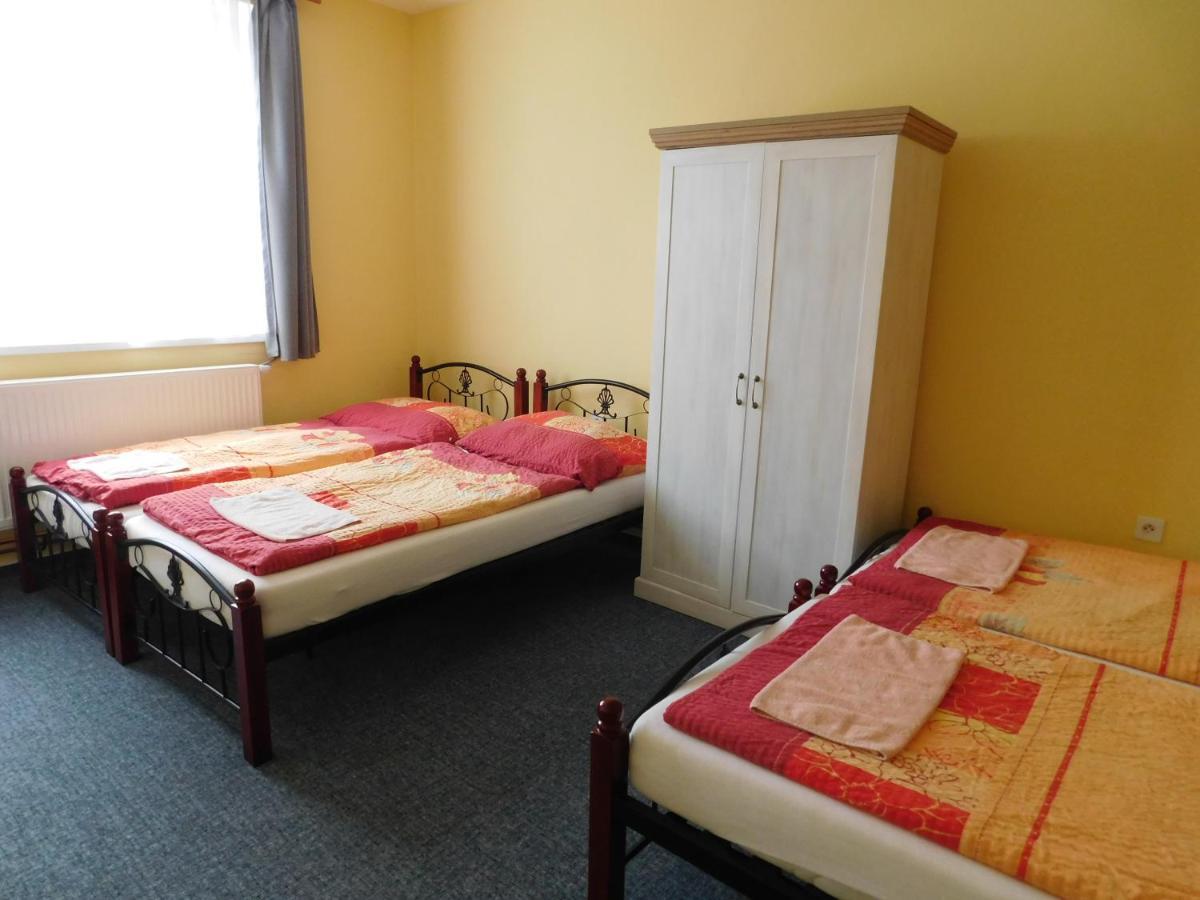 Pension U Mojmira Rokytnice nad Jizerou Buitenkant foto