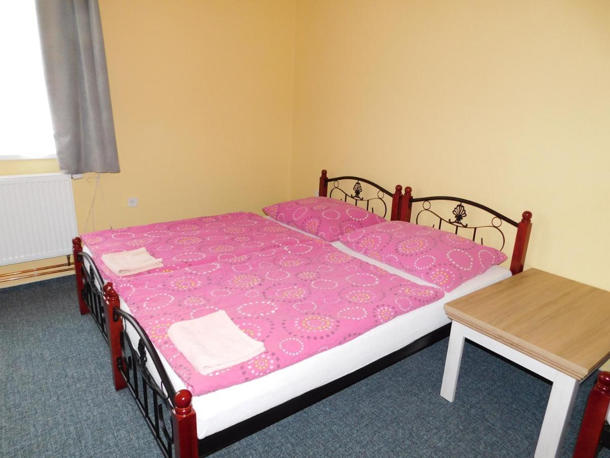 Pension U Mojmira Rokytnice nad Jizerou Buitenkant foto